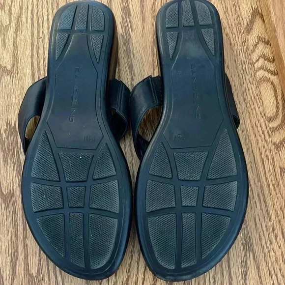 Bandolino Thong Sandals Great Condition worn once - Picture 2 of 2